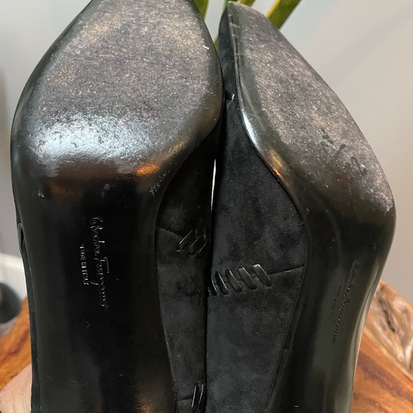 Salvatore Ferragamo Womens suede and leather stitch shoes pumps size 6 - Picture 5 of 9